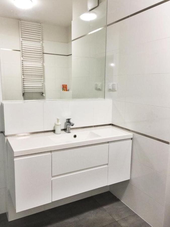 Apartamenty Zajezdnia Mtp Poznań Exterior foto